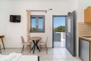Alexandros beach house in Plaka Elounda - 4