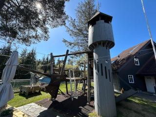 VillaHagavik - sengeplass til 6, spabad, uteplass, nær strand - 8