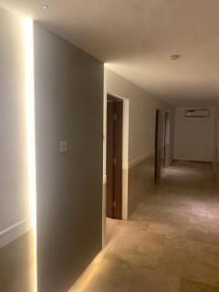 Hotel room - 3