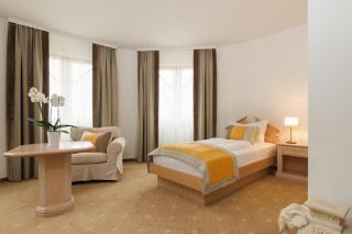 Leonardo Med Spa Resort - 4