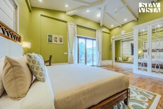 StayVista at Arden Blu with Pool, Bar - 3