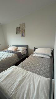 Bedroom with Private Bathroom - North Luxembourg - 5