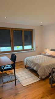 Bedroom with Private Bathroom - North Luxembourg - 4