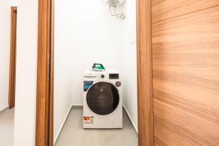 Cayden Penthouse Suites - 5 Minutes to St Julians - 7