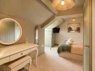Lilac Cottage - 9