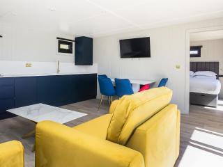 Nightingale Lodge - Uk51938 - Yarm - 4