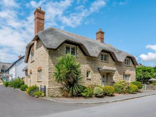 Hambury House - 8