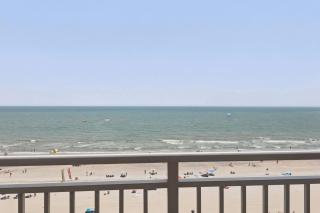 Oceanfront Penthouse in Paradise w Indoor Pool - 2