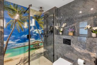 A&R Luxury Apartments - 2