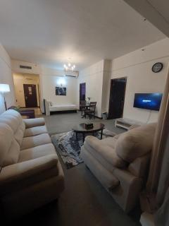 Rk service suite at times squre - 7