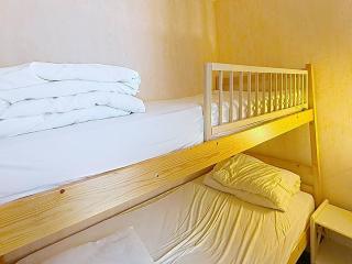 Appartement familial centre ville avec parking et animaux permis - FR-1-465-90 - 2