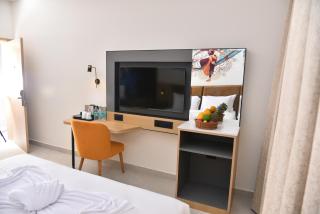 Vels Grand Hotel - 5