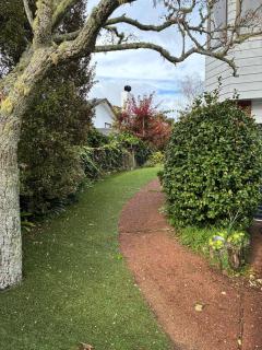 A Piece of Paradise with your own entrance - 2