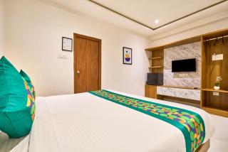 Treebo Saffron Suites, Near Financial District & Us Consulate - 7