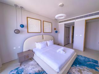 ADDRESS BEACH RESORT Residence Million Dollar Sea View DXB AIRPORT VIP Shuttle option - Dubai - 8