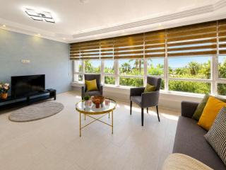 Hadrian Viva Modern Luxury Stay in Central Antalya Near Kaleiçi - 3