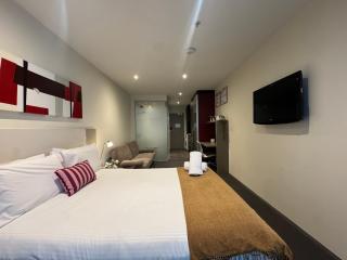 Cosy Central City Studio - Free Gym & Sauna - 7