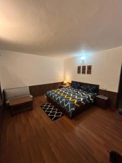 Hotel Devidyar - 1
