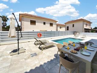 Delina Coastal Villa - 0
