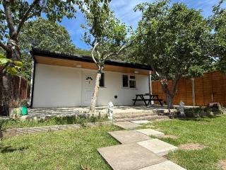 Modern and Cozy Detached House - Sleeps 4 - 9