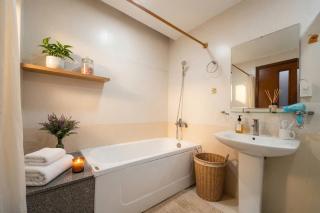 Unique Luxury Apartment 3 -District 1 Central City - 2