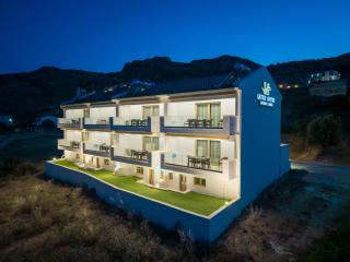 Latsis Suites - 6