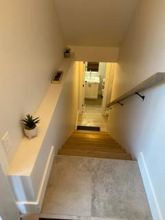 1 bedroom apartment in basement close to Airport - 1