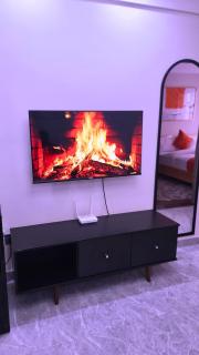 Modern Suite 1BR kilimani with Netflix and wifi - 4