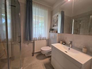 Bellevue Apartment with AC & heating & terrace - 6