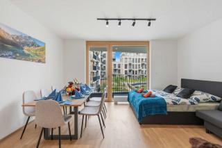 Triple Balcony Residence - 3