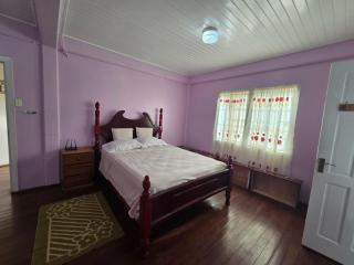 Five Hubs GuestHouse - 0