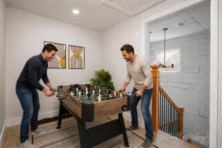 Family Entertainment Haven Hot Tub Sauna & Games - 2