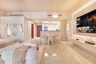 Studio Elegance, Wide Balcony, JBR Views - Dubai - 2