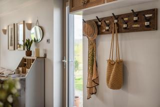 2 Bedroom Boutique Countryside Barn - 6