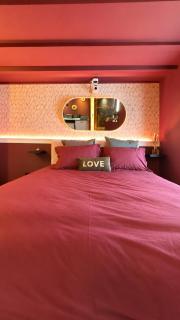 Secret Garden - Love Room - Cinéma - Beaujolais - 9