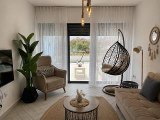 Birwaz #03 Luxury Apartment with Terrace and BBQ - 0