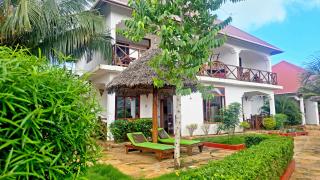 Mimi na wewe villa - 1
