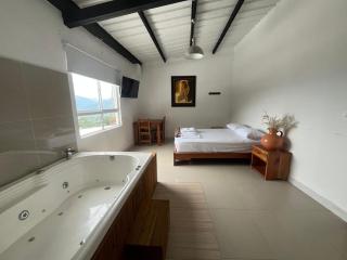 Hotel Cerro Bravo - 2