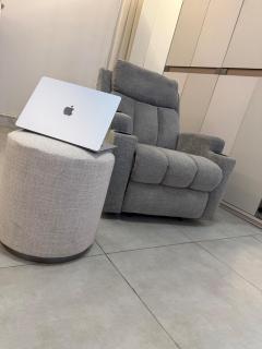 A house with an office that has a living room and an office room - 7