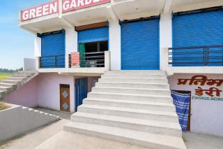 SPOT ON Green Garden Hotel And Restaurant - 1