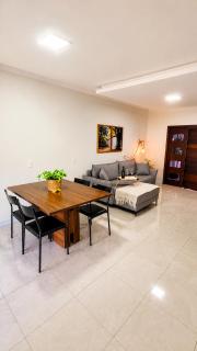 2 Suítes - Garagem para 2 - Fácil acesso a BR101 - 9