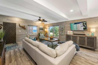 Condo on Bonita Beach Heated Pool Grill 2BR 2Bth - 4