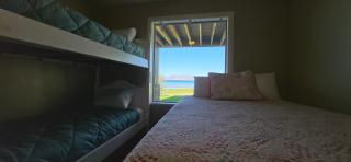 Lakeshore Retreat, Lakefront with Water Toys - 6