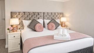 South View Country House Sleeps 12 - Hot Tub - Views - 2