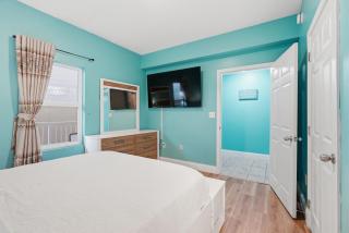 Beach Nest Escape - 5 Pools, Hot Tub, Gym, Wi-Fi - 6