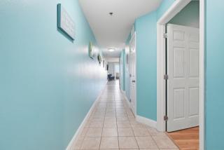 Beach Nest Escape - 5 Pools, Hot Tub, Gym, Wi-Fi - 4