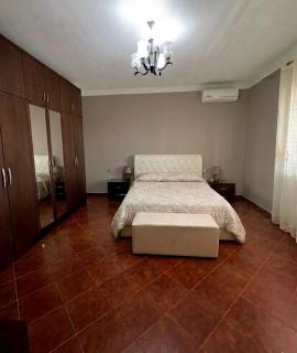Colombo' s House - 1