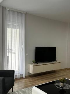 Pristine Apartments - 8