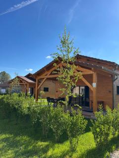 Chalet 4-6 personnes proche Lac de Chalain avec terrasse - 9