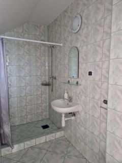Za Burtą - 3